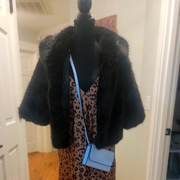 Black GLINT Faux Fur (M/L) - Picture 2 of 6